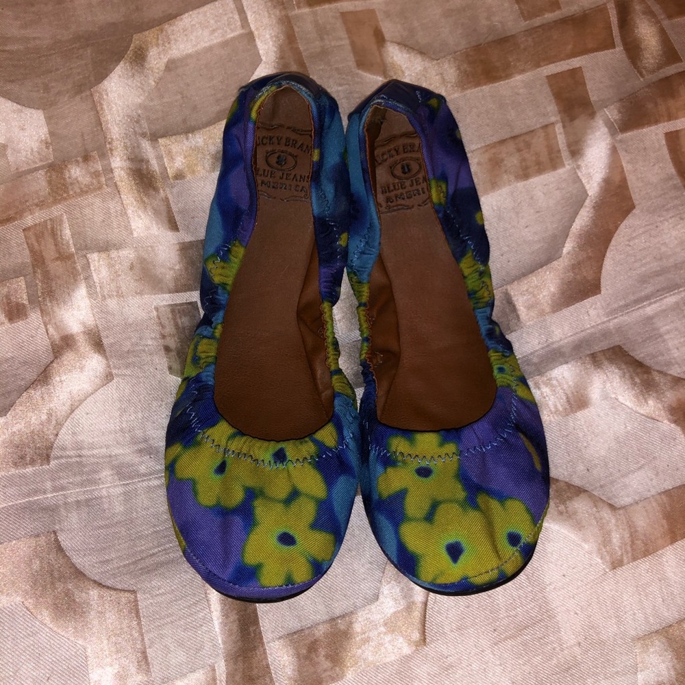 Lucky Brand Flower Flats size 8